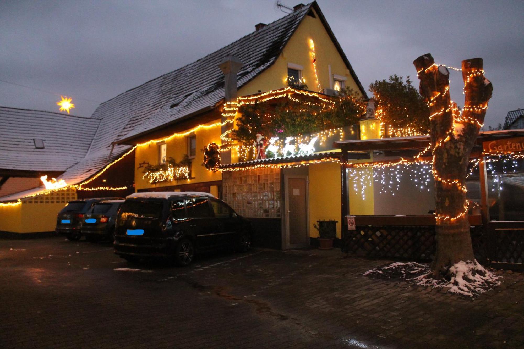 Gasthaus Zur Sonne Friburgo in Brisgovia Esterno foto