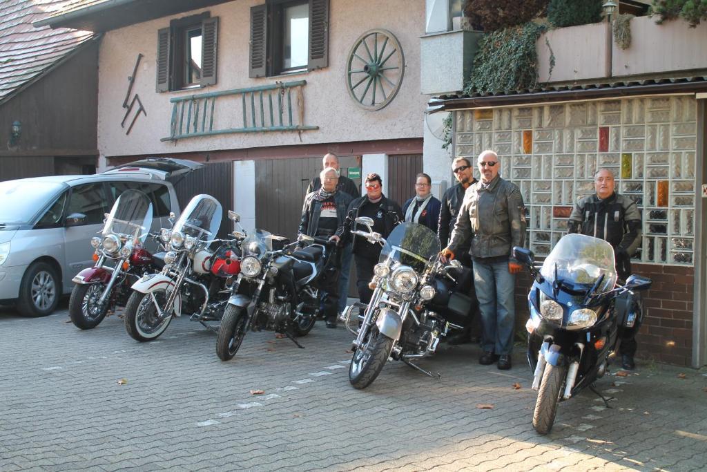 Gasthaus Zur Sonne Friburgo in Brisgovia Esterno foto